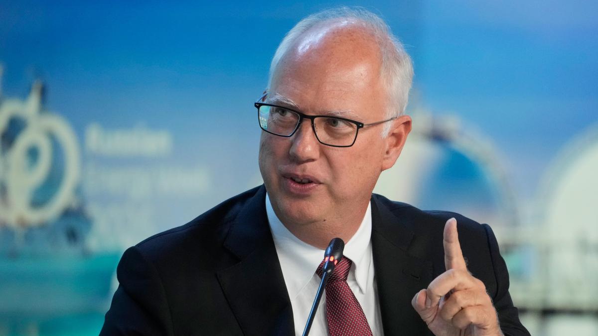 Trump blocking Russia sanctions a 'historic moment': Putin’s envoy The Kremlin and Putin — who appeared in military…