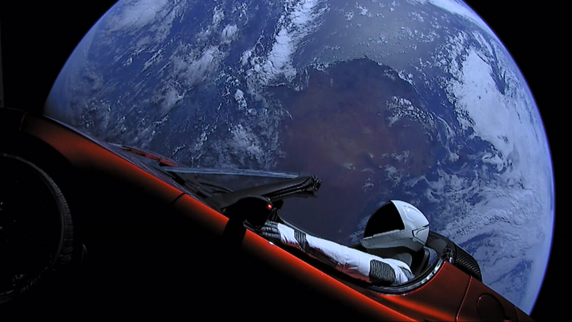 Merging SpaceX and Tesla would be a "good idea," Musk says "I do think there's a lot of merit to combining the…
