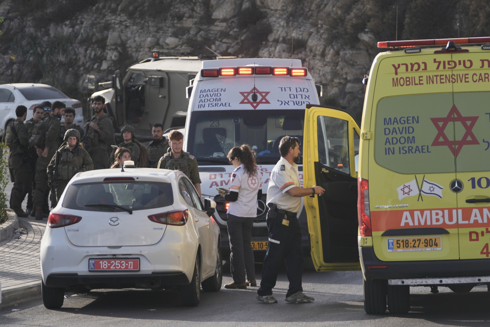 Israel orders closure of West Bank after soldiers kill 2 men behind an alleged attack Israeli soldiers shot and killed…