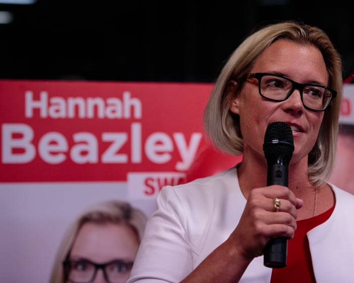 Man arrested for allegedly making threats at Hannah Beazley’s electorate office while armed with nunchucks Perth man…