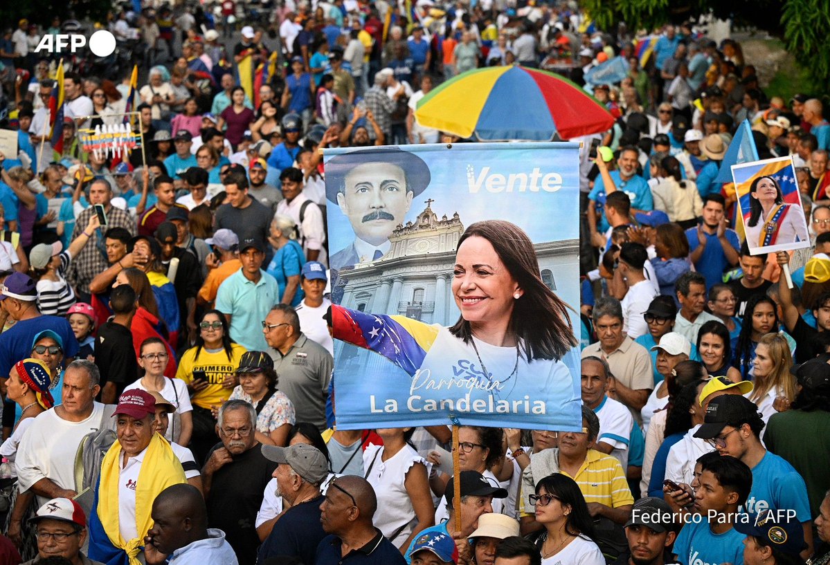 Supporters of Venezuelan opposition leader and Nobel Peace Prize winner Maria Corina Machado rally in Caracas to…