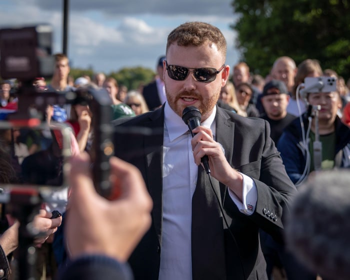 Former Tory election candidate suspended over contract killing claims Jack Ross was filmed allegedly discussing with…