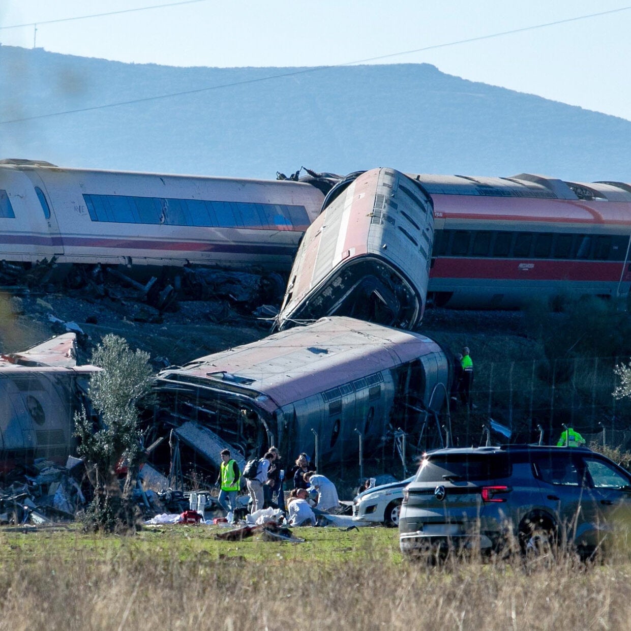 Live Updates: At Least 10 Killed in Train Collision in Spain, Officials Say Two high-speed passenger trains collided…