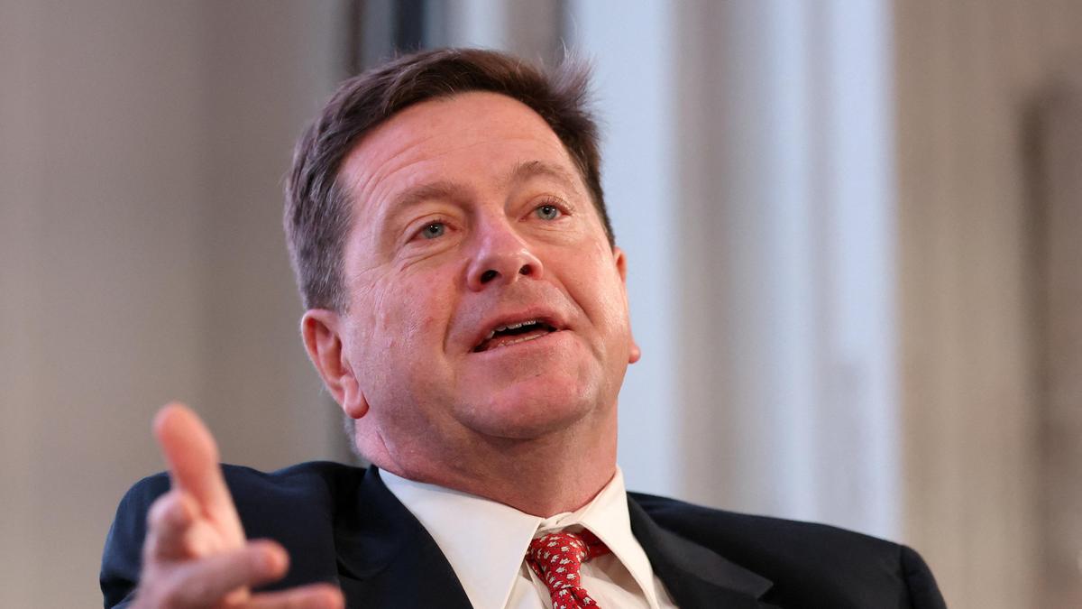 U.S. spy chief warns Iran has ramped up efforts to target Americans The warning comes after Washington ordered…