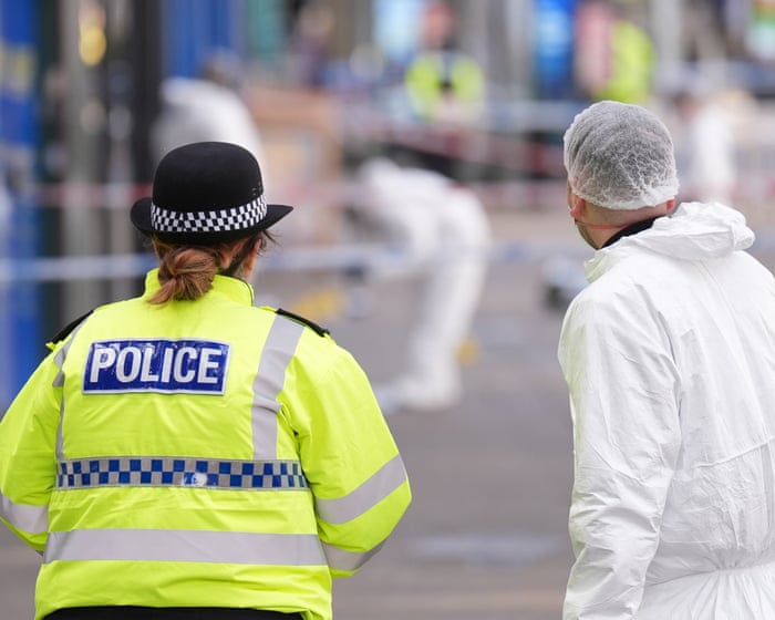 Four arrested after police officer shot in foot in Nottingham Officer in stable condition after incident in city…