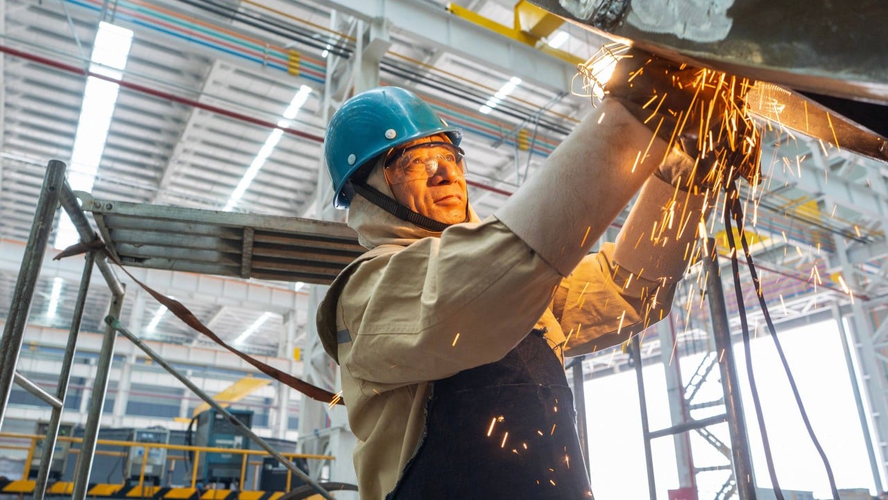 Rebound in China’s GDP growth keeps 2026 target in sight China’s economy grew faster than expected in the third…