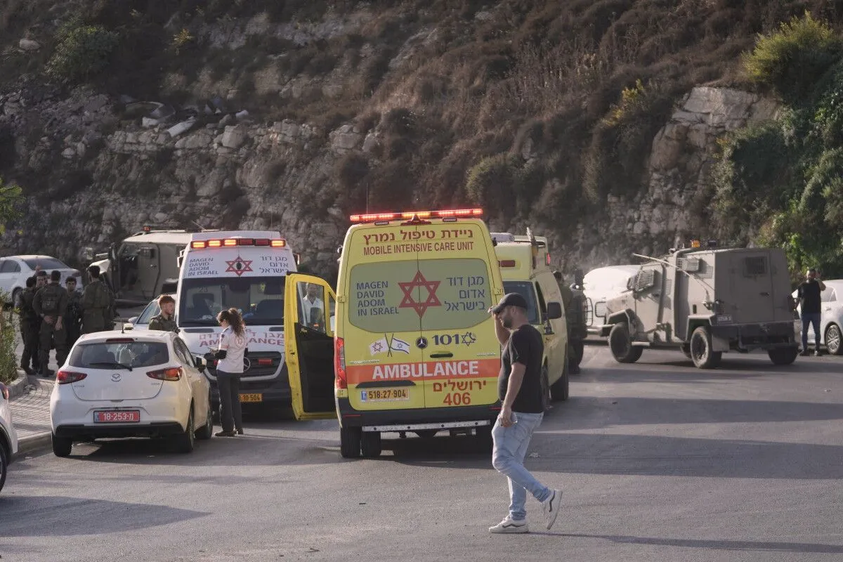 BREAKING: Two Israeli soldiers were killed in an attack in the occupied West Bank that also left two suspected gunmen…