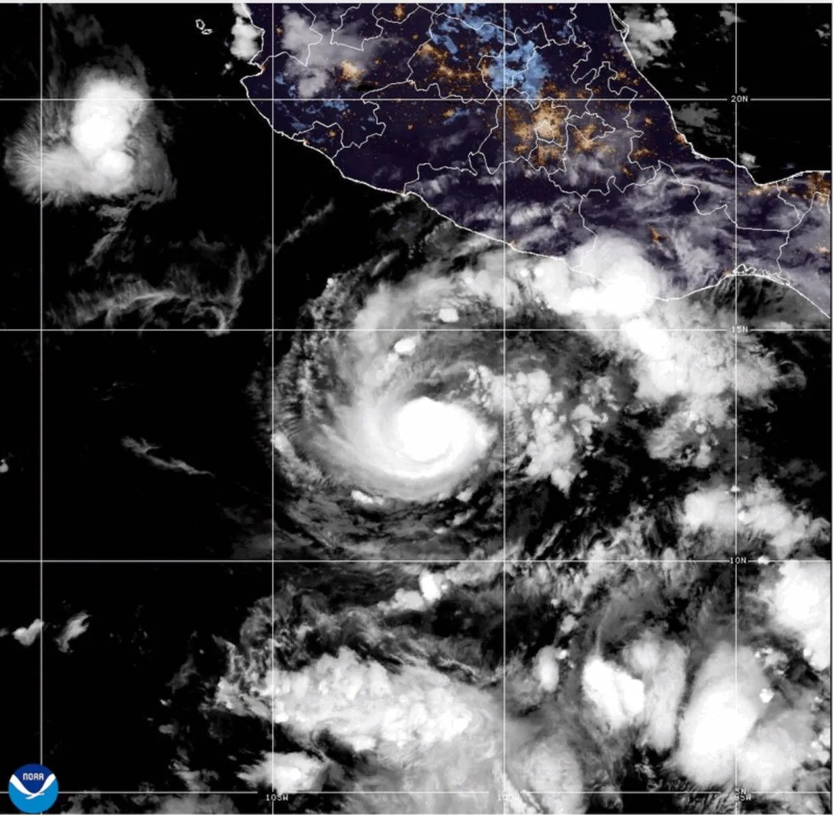 Hurricane Trudy strengthened to a major hurricane early Friday off Mexico’s Pacific coast. The Category 3 hurricane…