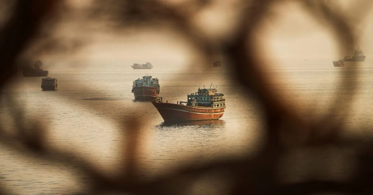 Iran steps up Hormuz ship attacks as Trump threatens a "big blow"