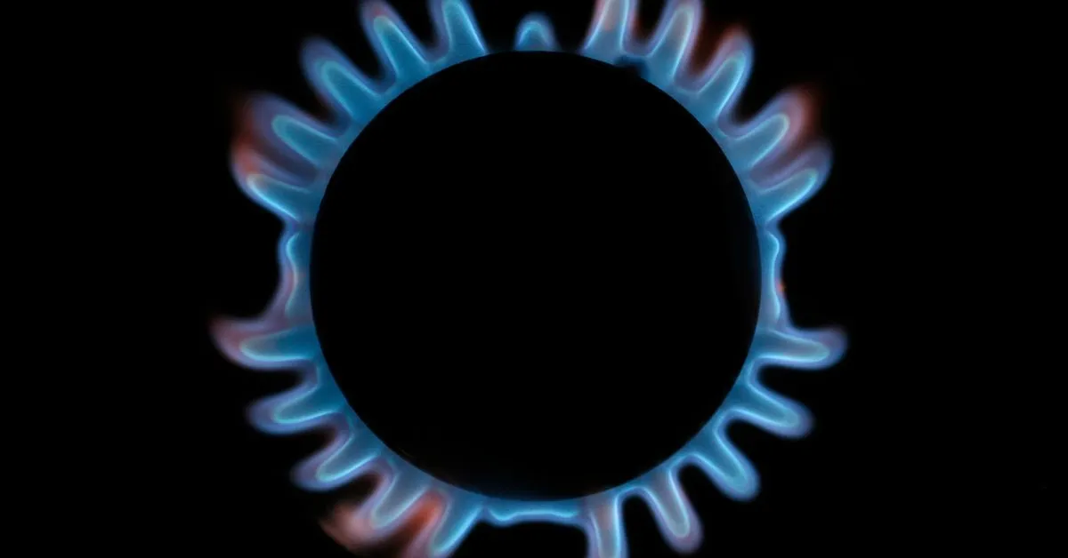 UK approves long-delayed Jackdaw gas field Britain on Wednesday approved the Jackdaw North Sea gas field, ending years…