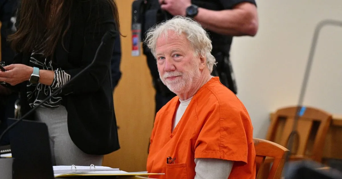 Judge dismisses indictment against actor Timothy Busfield on sexual assault charges A judge ​in ​New ⁠Mexico ​on…