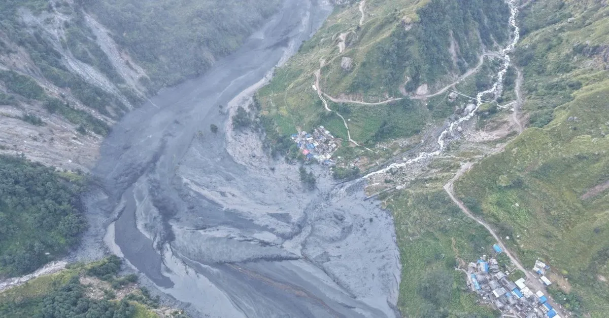 More than 100 foreign trekkers stranded in flood-hit region of Nepal, official says More than 100 foreign trekkers are…