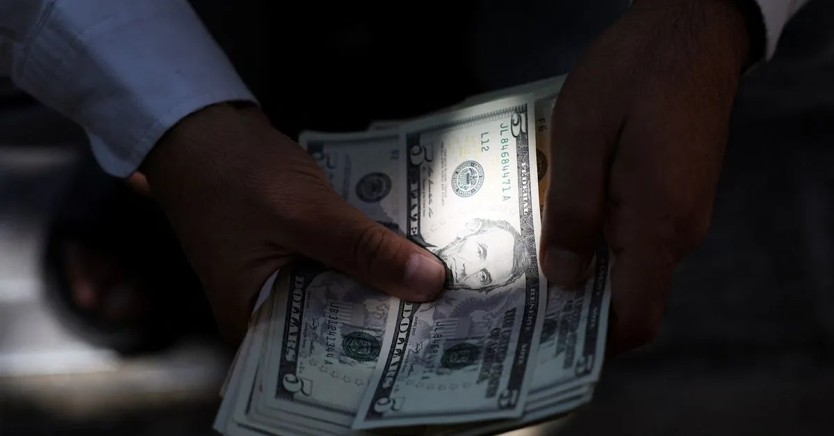 US long-term borrowing costs returned to 24-year highs, and mortgage rates rose for a seventh straight week, to 7.40%.