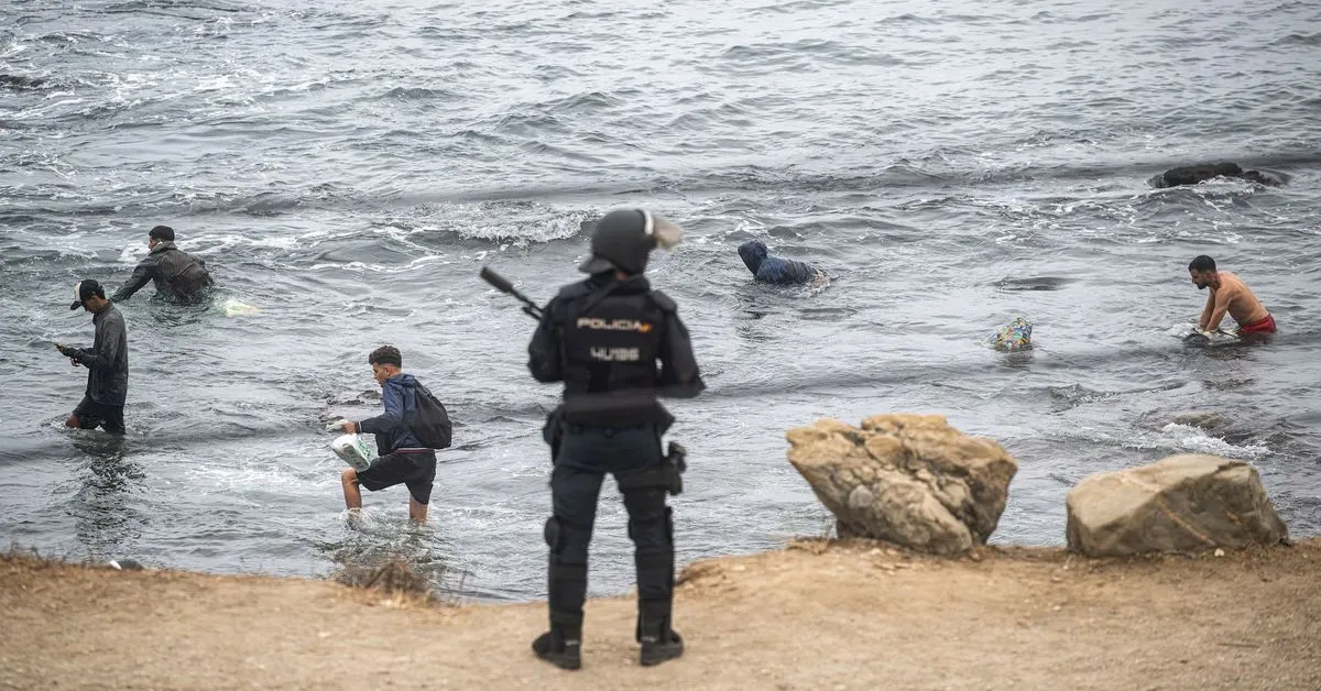 Italy prolongs Schengen suspension with Spain, talks loom Italy has extended by another week its suspension ​of the…