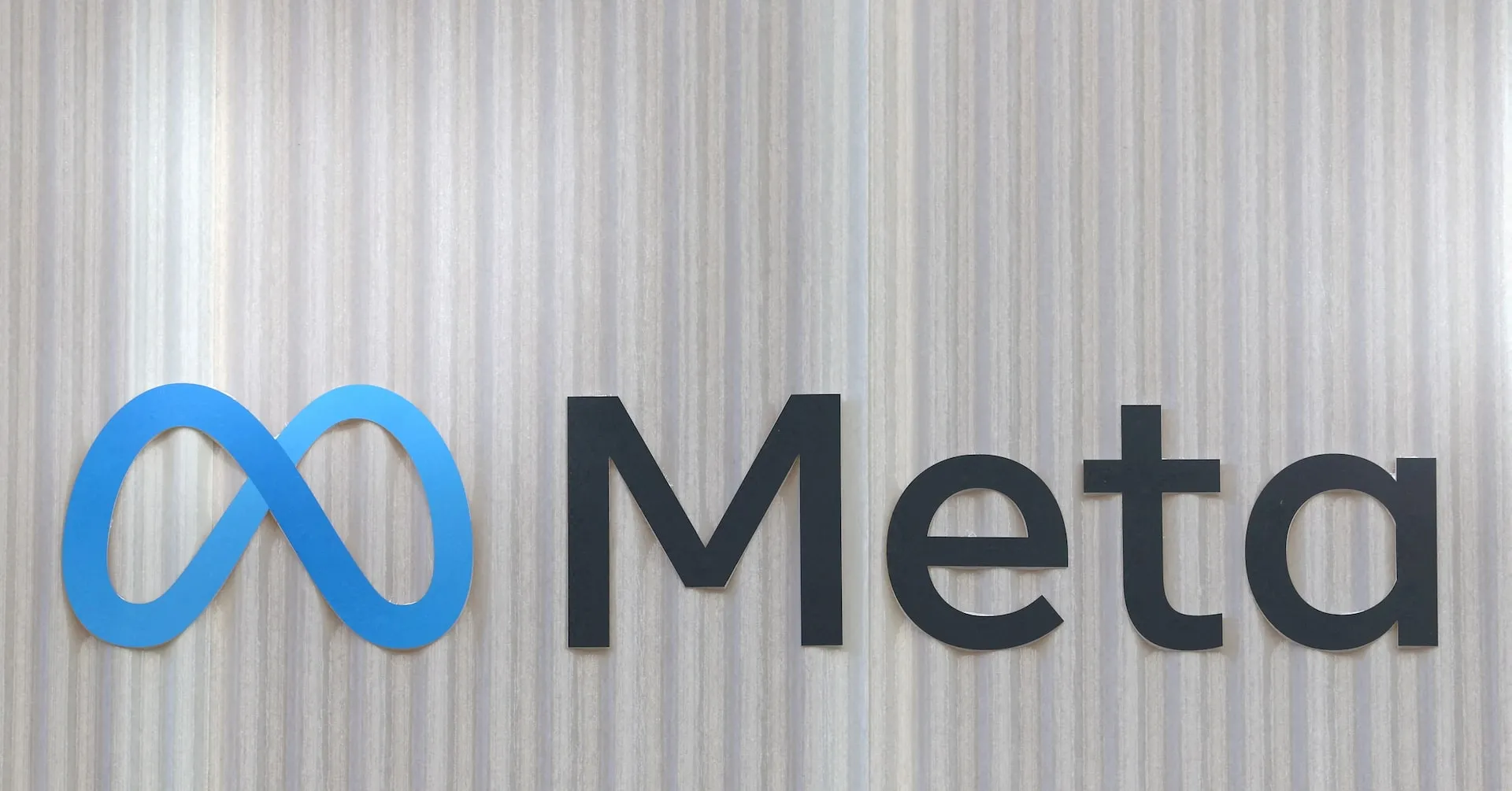 S&P Global revises Meta's outlook to 'negative' on AI spending, cash flow worries S&P Global Ratings on Friday revised…