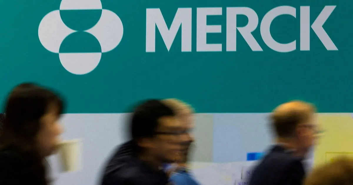 Merck/Moderna cancer vaccine cuts risk of death or recurrence from melanoma by over 40% An mRNA cancer vaccine…