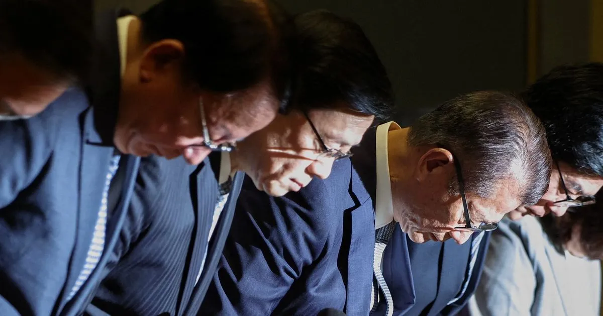 Hong Kong leader apologises for deadly Tai Po fire Hong Kong leader ​John Lee apologised ‌on Thursday for the deadly…