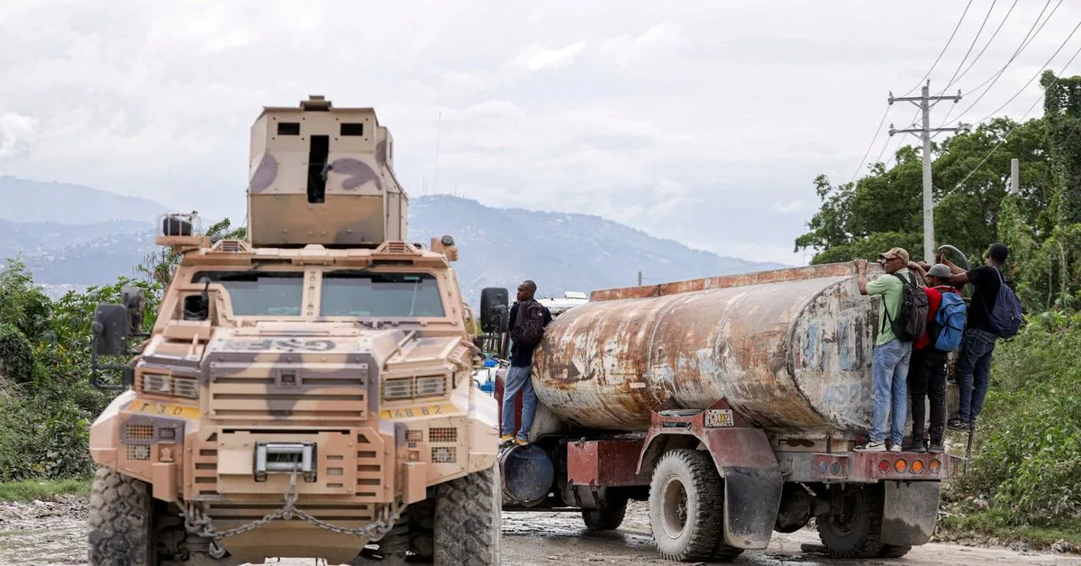 Bukele's gang offensive goes abroad as El Salvador rushes troops to Haiti El Salvador's deployment of thousands of…