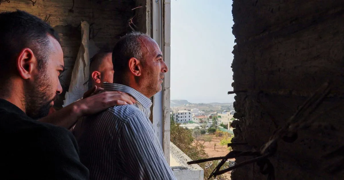 Around 1,200 Palestinians are displaced in Hebron as Israel begins military operation About 1,200 Palestinians were…