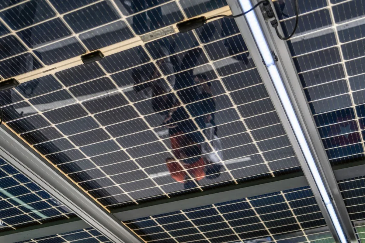 China and the European Union have agreed to discuss the bloc’s restrictions on imports of inverters, a key piece of…