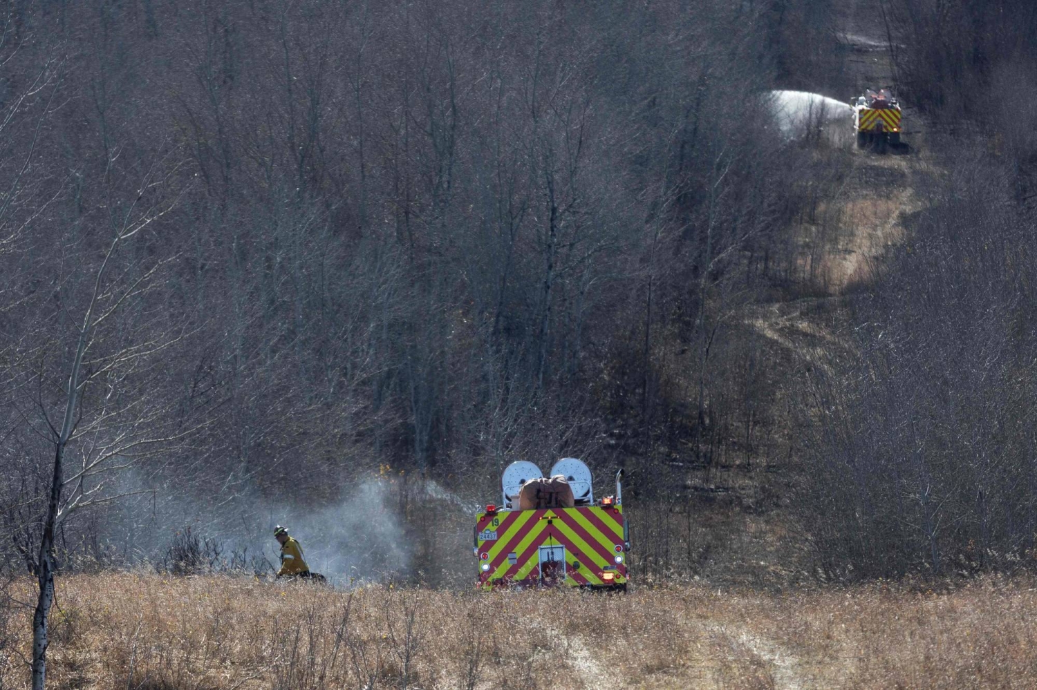 Grass fire at Canadian military base kills four and injures 39 An official described the sudden high winds and spread…