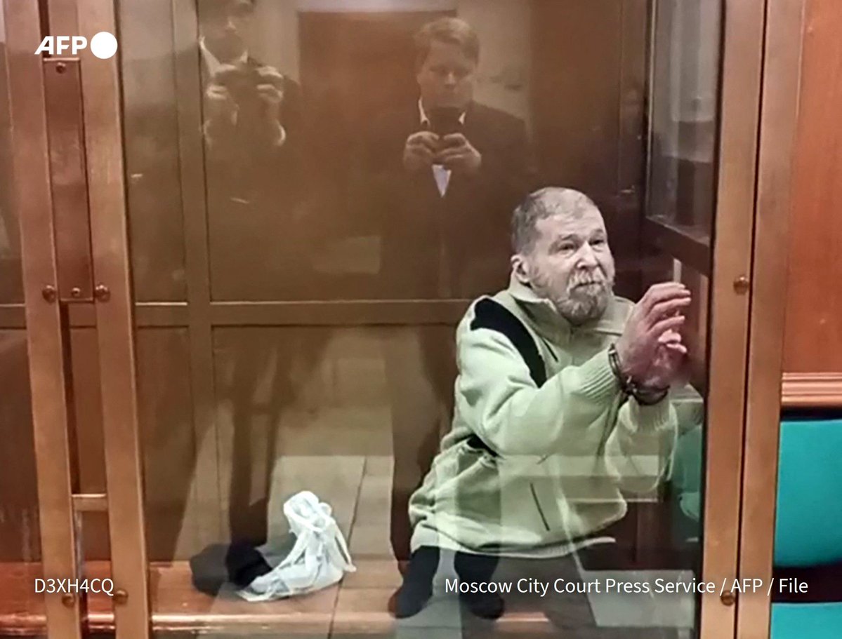 🇷🇺 🇺🇸 A retired US teacher freed by President Vladimir Putin after four years' detention in Russia for allegedly…