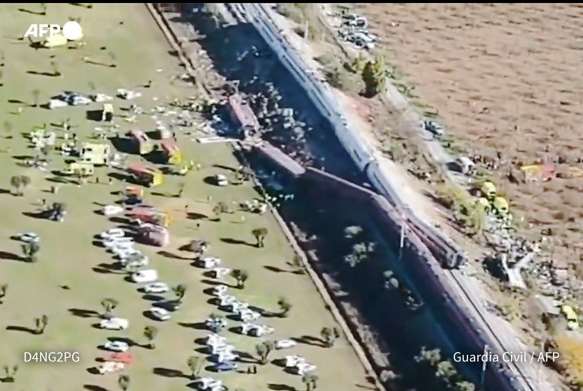 🇪🇸 A high-speed train collision south of Madrid killed at least 30 people on Wednesday, regional authorities told…
