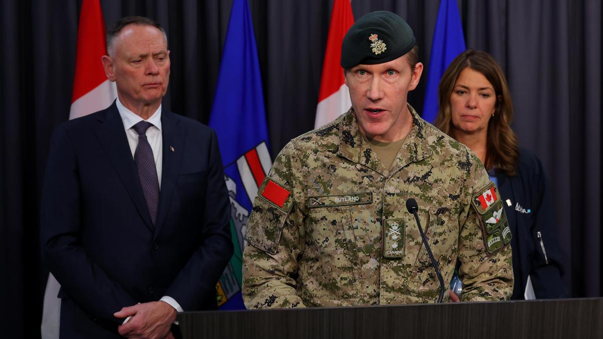 Grass fire at Canadian military base kills 4 soldiers, critically injures 19 other people The fire crossed established…