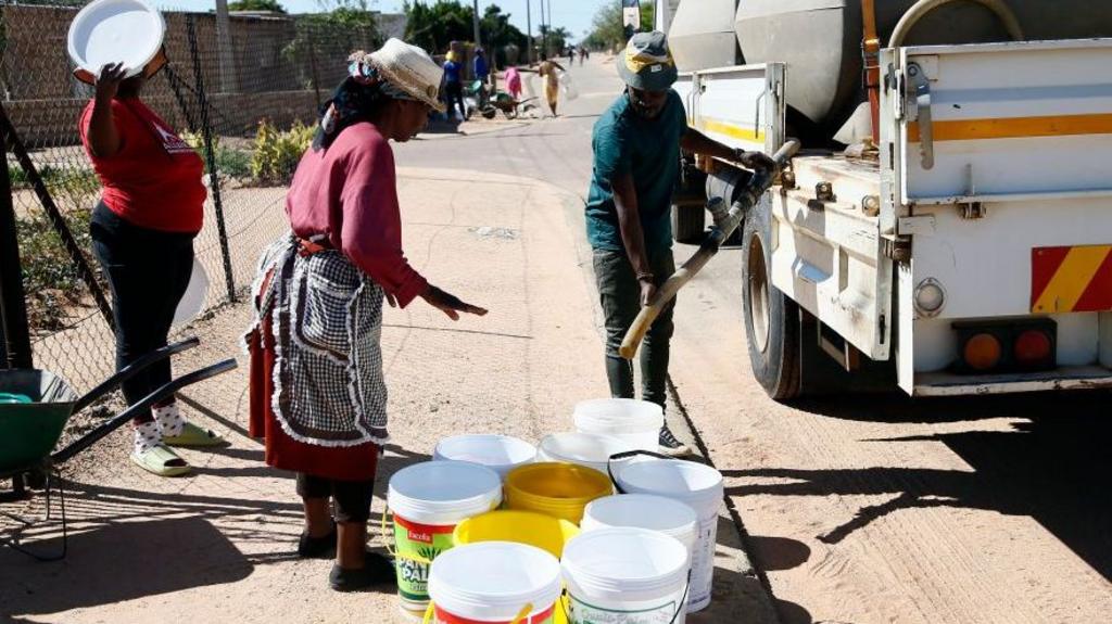 Residents warned not to drink tap water after hundreds fall sick near South Africa capital More than 400 people,…