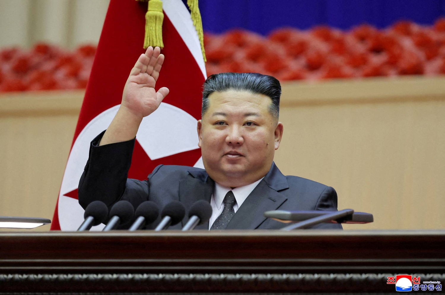 North Korea’s Kim visits China ahead of key anniversary Kim Jong Un arrived in the Chinese border city of Dandong on…