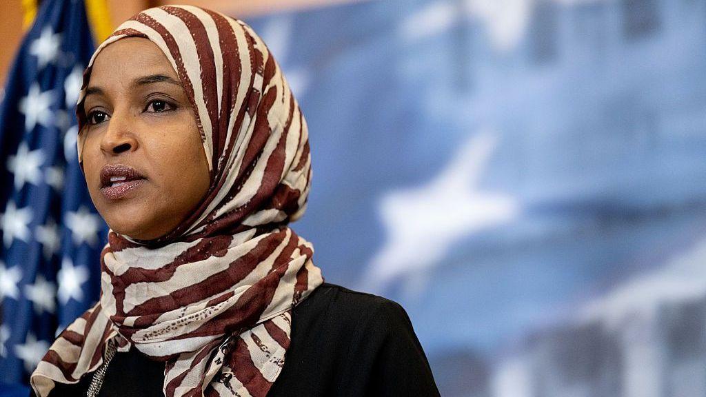 Ilhan Omar says 'bizarre' pre-dawn raid on her home is forcing her to leave The congresswoman said federal agents…